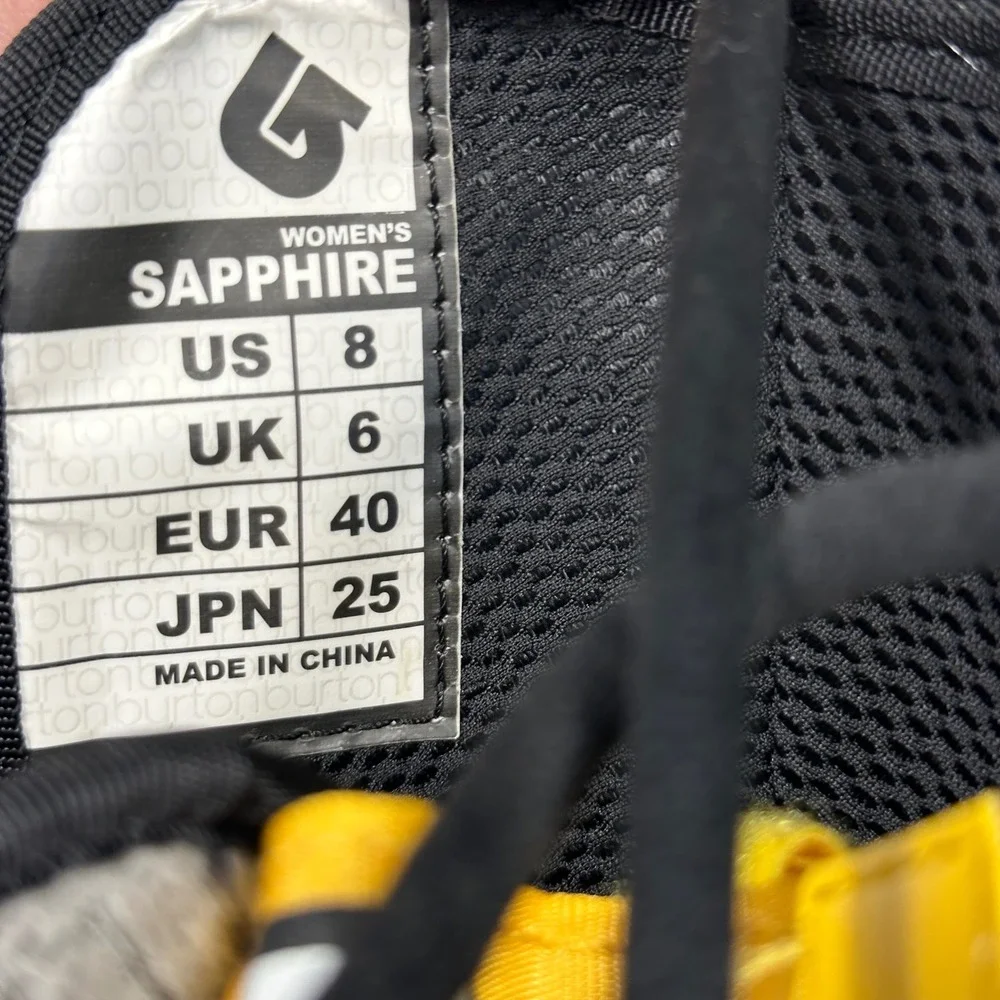 Burton Sapphire Snowboard Boots Womens 8 Black Chrome‎ Studded Excellent in Box